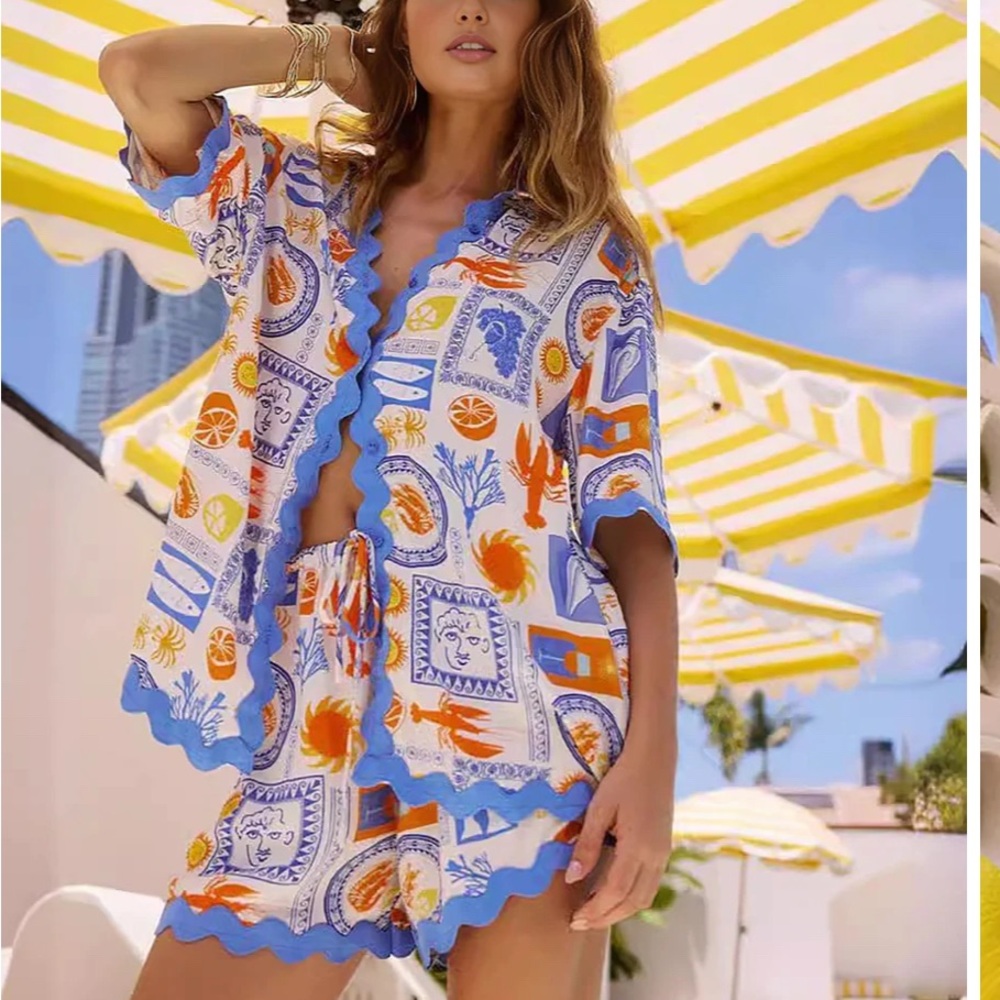 Commense Blue and Orange Patterned Women Shorts